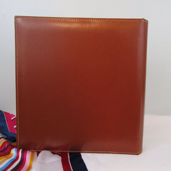 Bindertek Premium Leather 3-Ring Binder/Photo Album - 4th of 8 - Picture 5 of 8